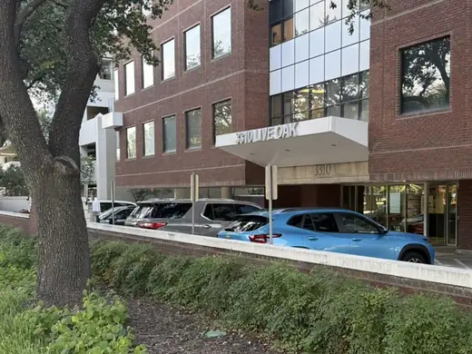 3310 Live Oak building entrance with free surface parking at the door